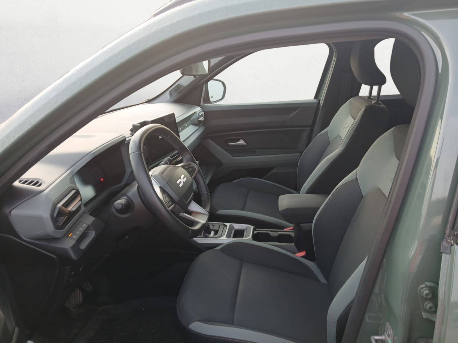 Vente en ligne Dacia Duster  Hybrid 140 au prix de 27 200 €