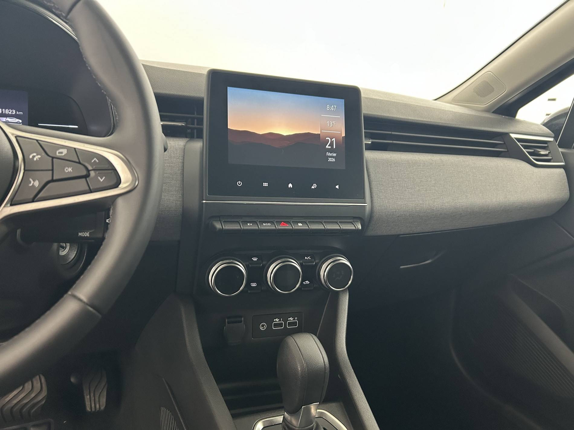 Vente en ligne Renault Clio 5 Clio E-Tech full hybrid 145 ch GSR2 au prix de 20 500 €