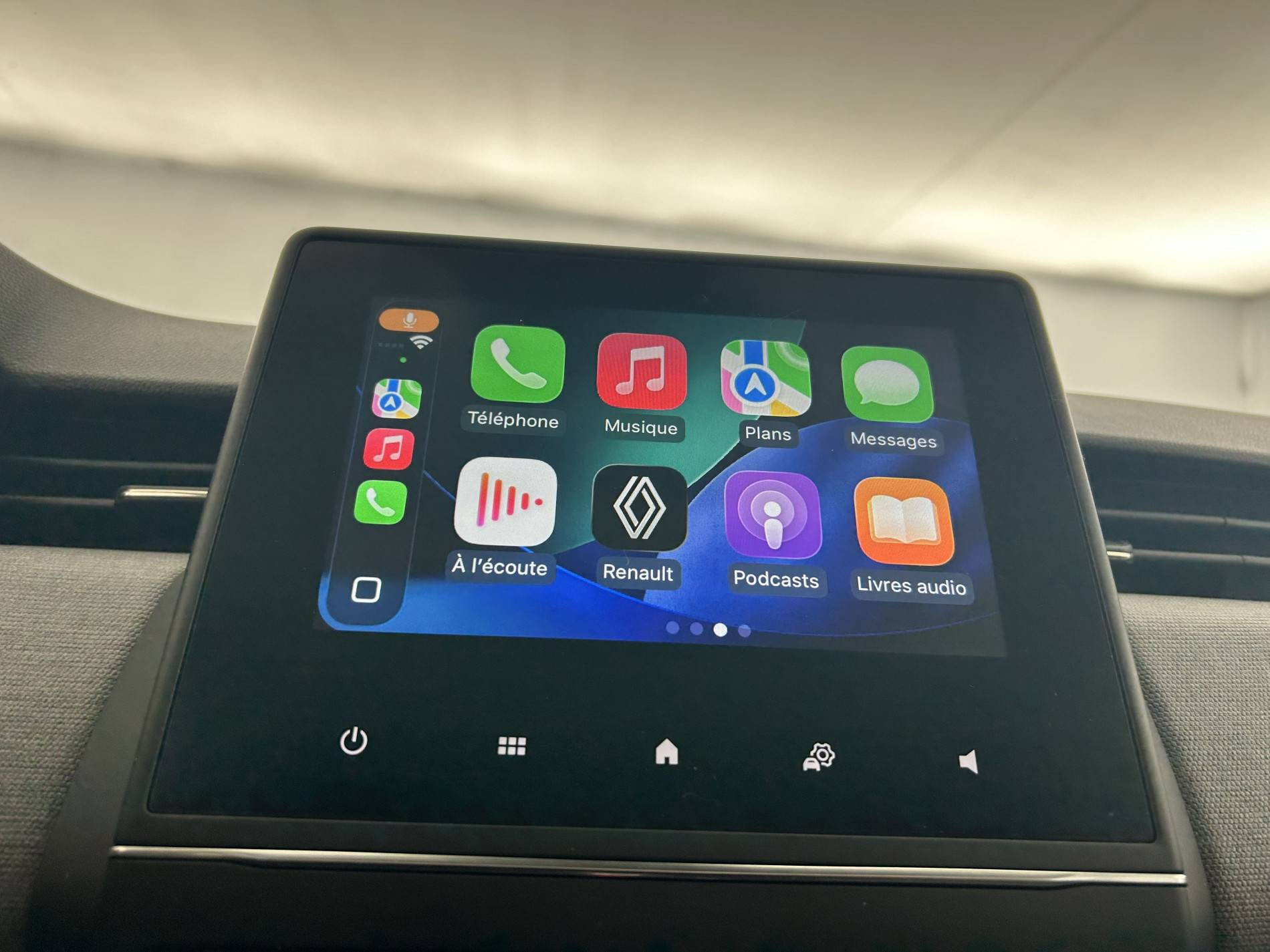 Vente en ligne Renault Clio 5 Clio E-Tech full hybrid 145 ch GSR2 au prix de 20 500 €