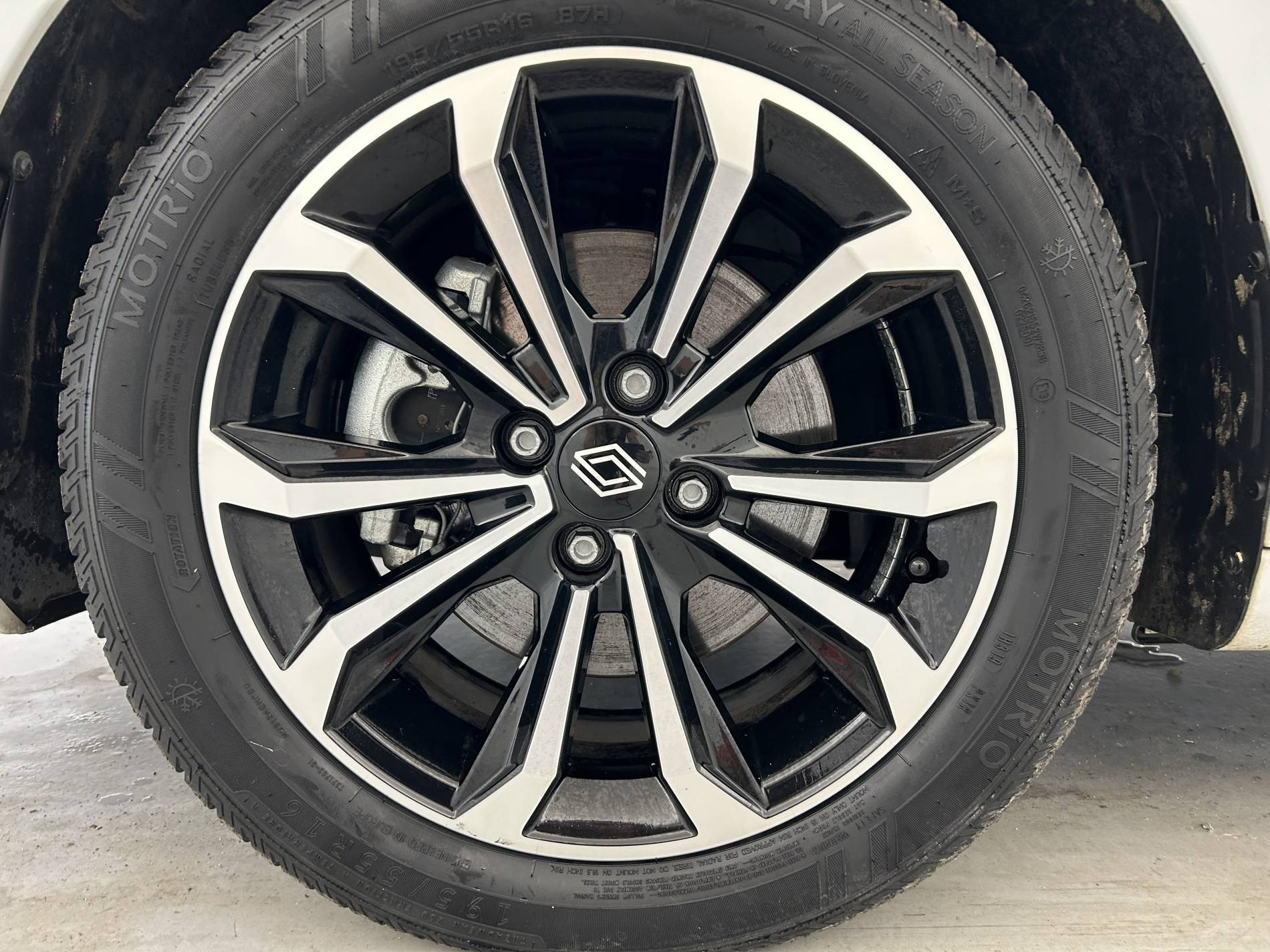 Vente en ligne Renault Clio 5 Clio E-Tech full hybrid 145 au prix de 20 000 €