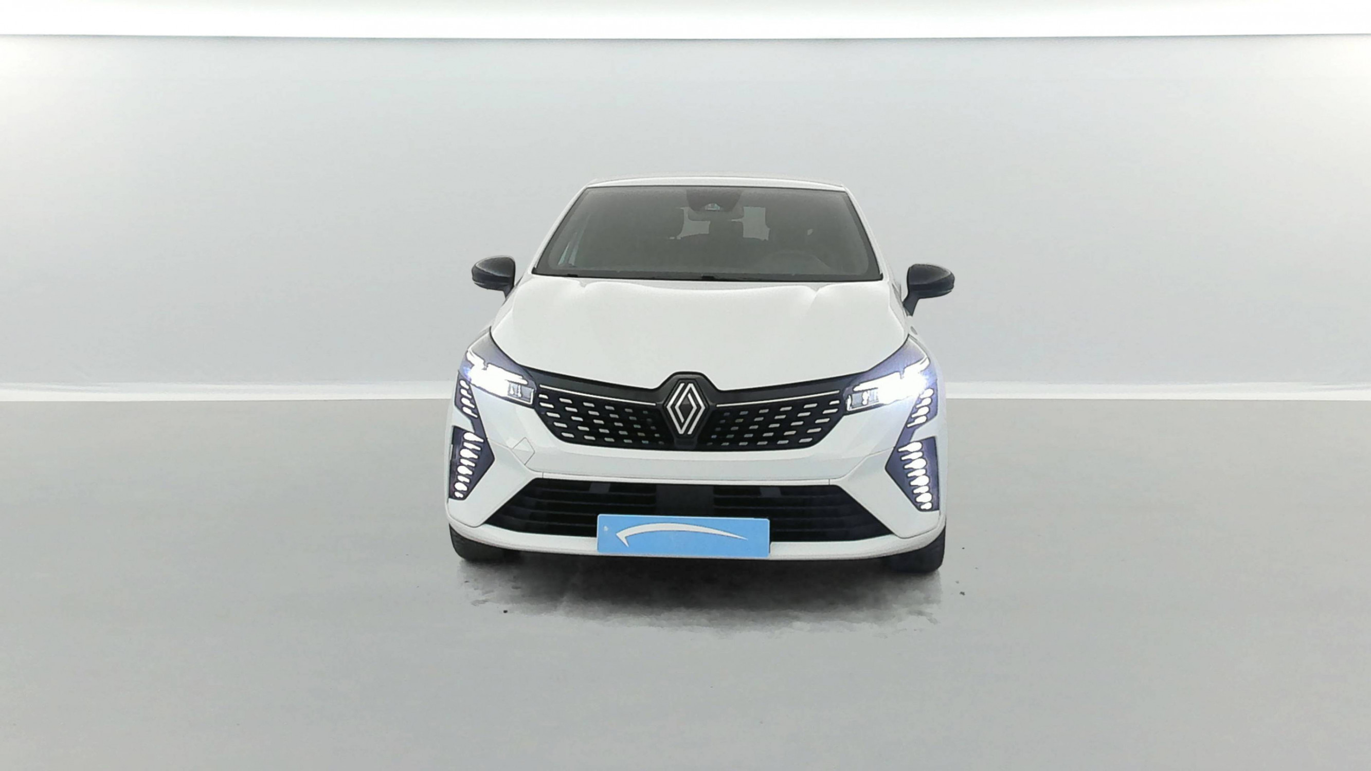 Vente en ligne Renault Clio 5 Clio E-Tech full hybrid 145 au prix de 20 000 €