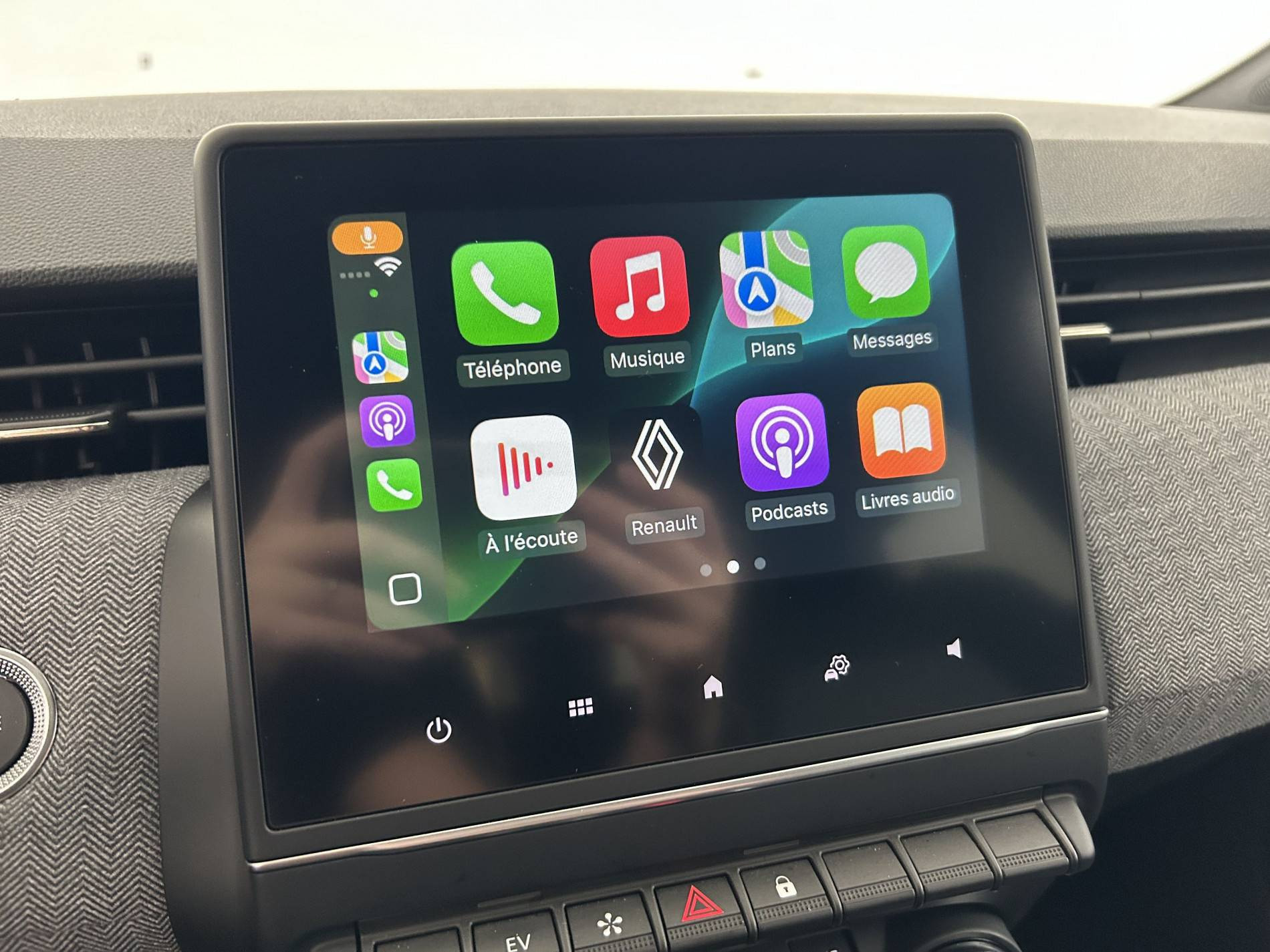 Vente en ligne Renault Clio 5 Clio E-Tech full hybrid 145 au prix de 20 000 €