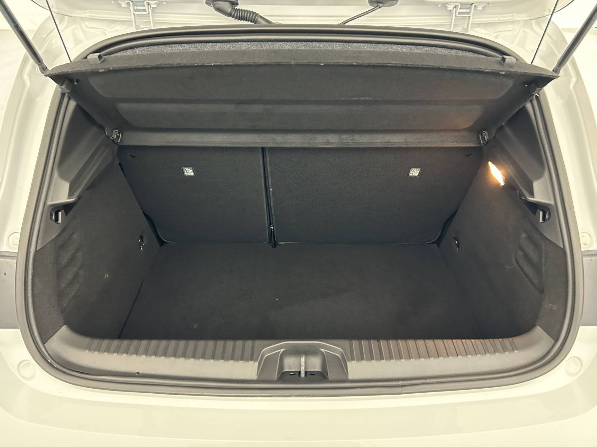 Vente en ligne Renault Clio 5 Clio E-Tech full hybrid 145 au prix de 20 000 €