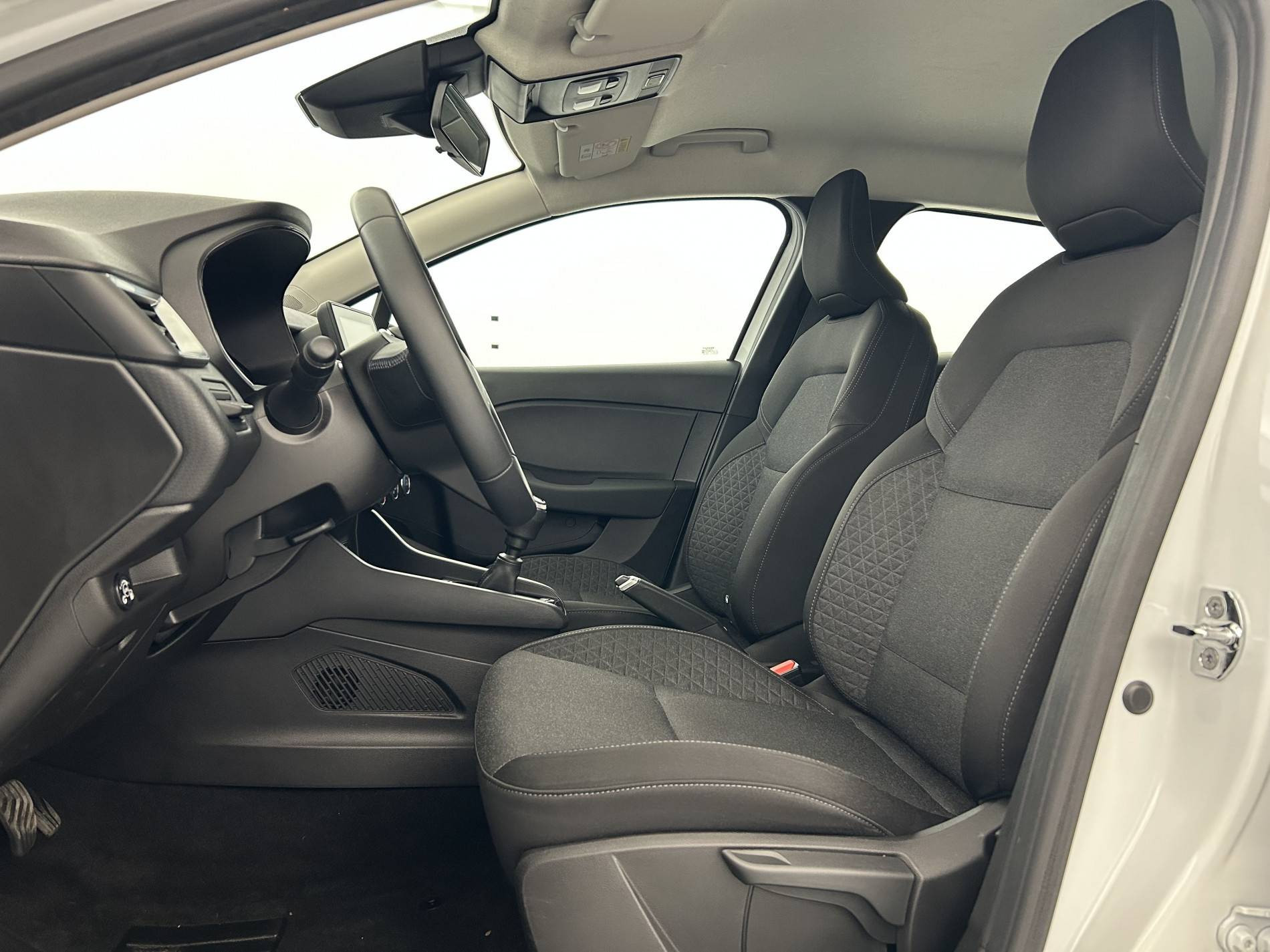 Vente en ligne Renault Clio 5 Clio TCe 100 GPL - 21N au prix de 12 600 €