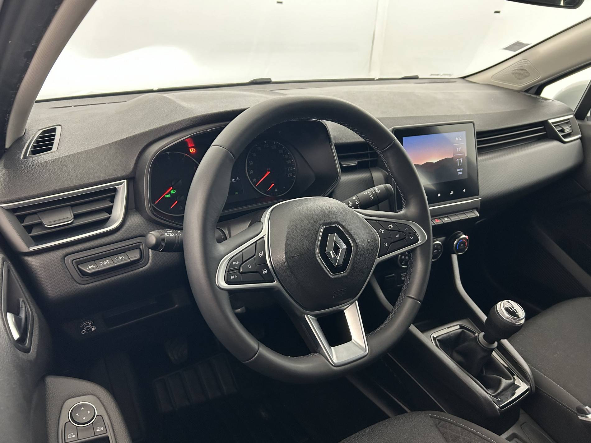 Vente en ligne Renault Clio 5 Clio TCe 100 GPL - 21N au prix de 12 600 €