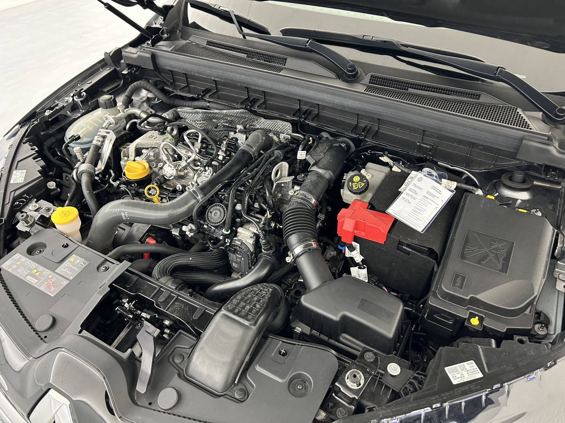 Vente en ligne Renault Arkana  mild hybrid 140 EDC FAP - 22 au prix de 19 990 €