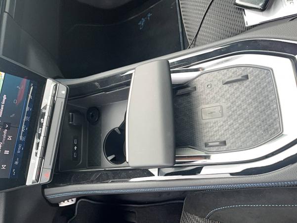Vente en ligne Renault Austral  E-Tech full hybrid 200 GSR2 au prix de 41 990 €