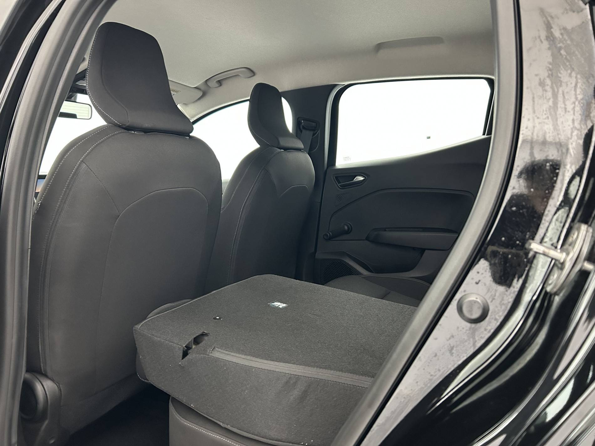 Vente en ligne Renault Clio 5 Clio TCe 90 au prix de 14 350 €