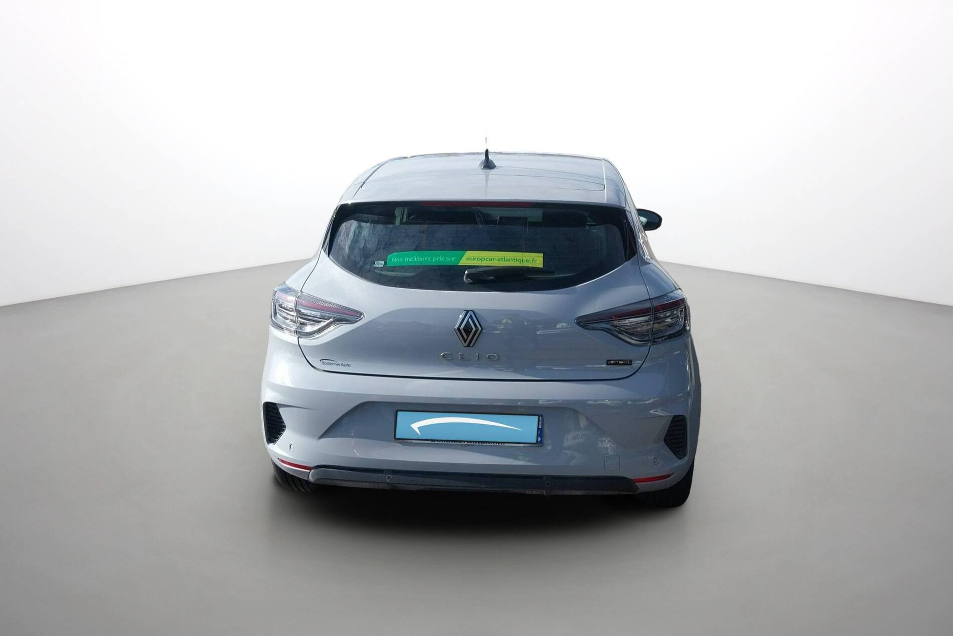 Vente en ligne Renault Clio 5 Clio E-Tech full hybrid 145 ch GSR2 au prix de 20 000 €