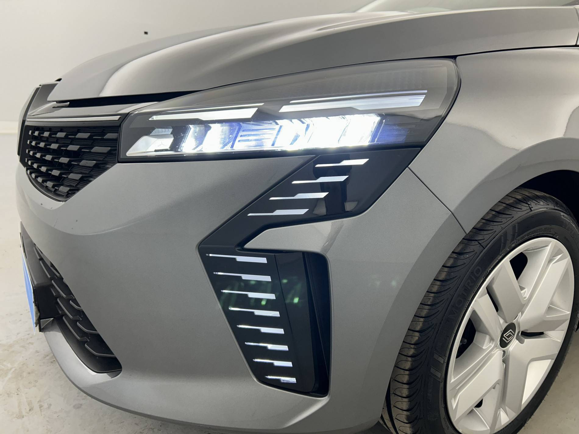 Vente en ligne Renault Clio 5 Clio E-Tech full hybrid 145 ch GSR2 au prix de 20 000 €