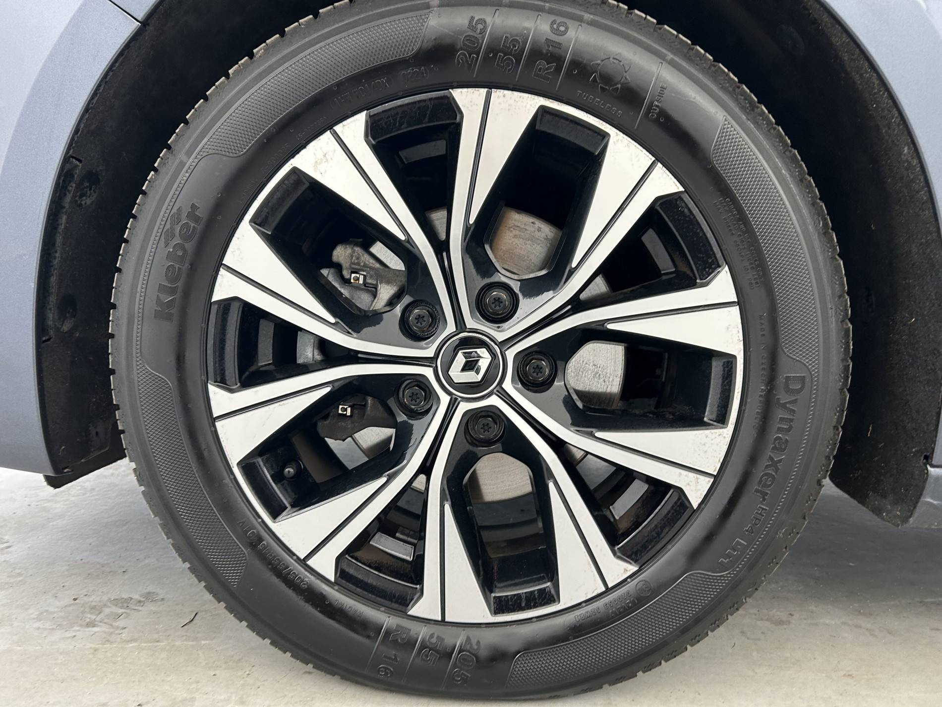 Vente en ligne Renault Megane 4 Mégane IV Berline Blue dCi 115 au prix de 17 500 €