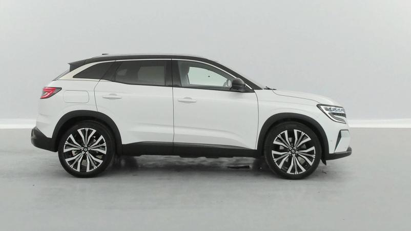 Vente en ligne Renault Austral  E-Tech hybrid 200 au prix de 33 800 €