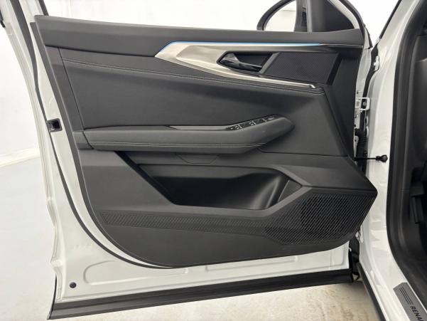 Vente en ligne Renault Austral  E-Tech hybrid 200 au prix de 33 800 €