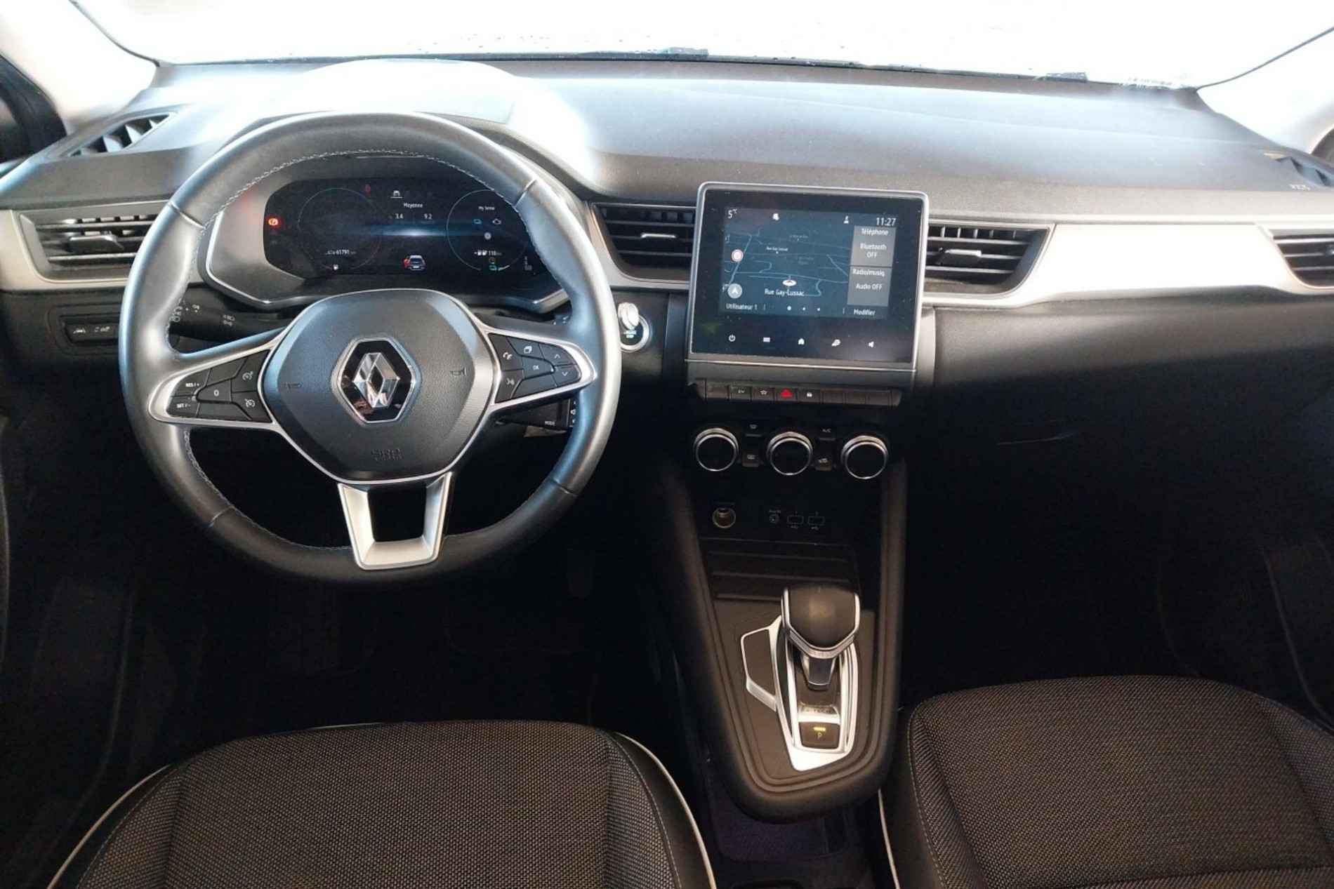 Vente en ligne Renault Captur  E-Tech Plug-in 160 au prix de 17 490 €