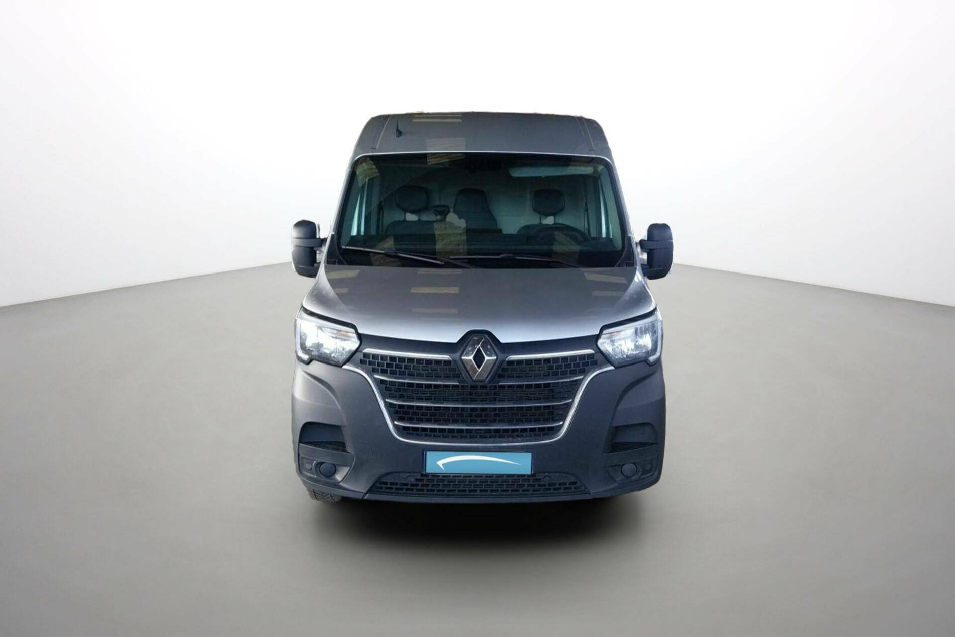 Vente en ligne Renault Master Fourgon MASTER FGN TRAC F3500 L2H2 DCI 135 au prix de 22 200 €