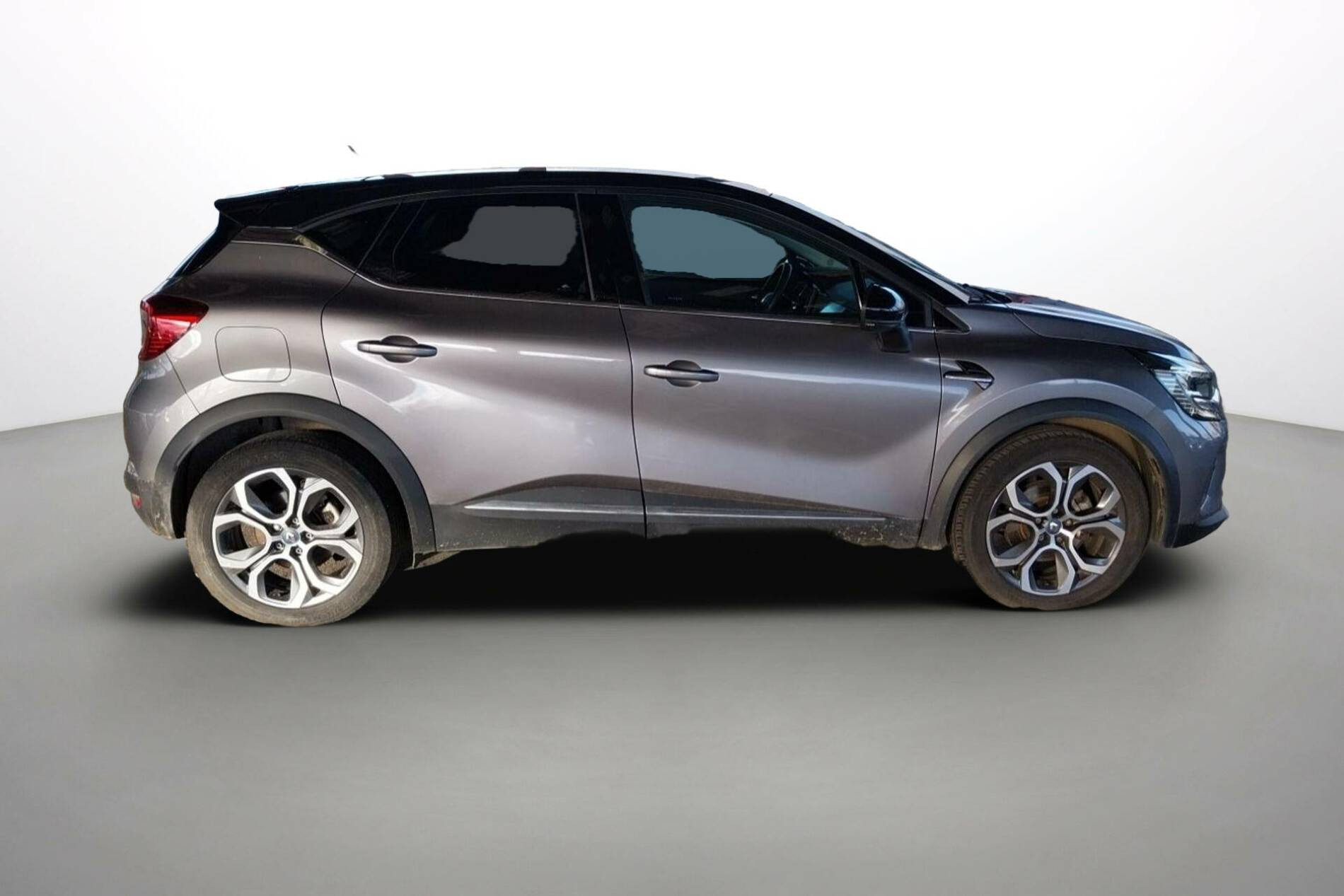 Vente en ligne Renault Captur  E-Tech Plug-in 160 au prix de 17 490 €