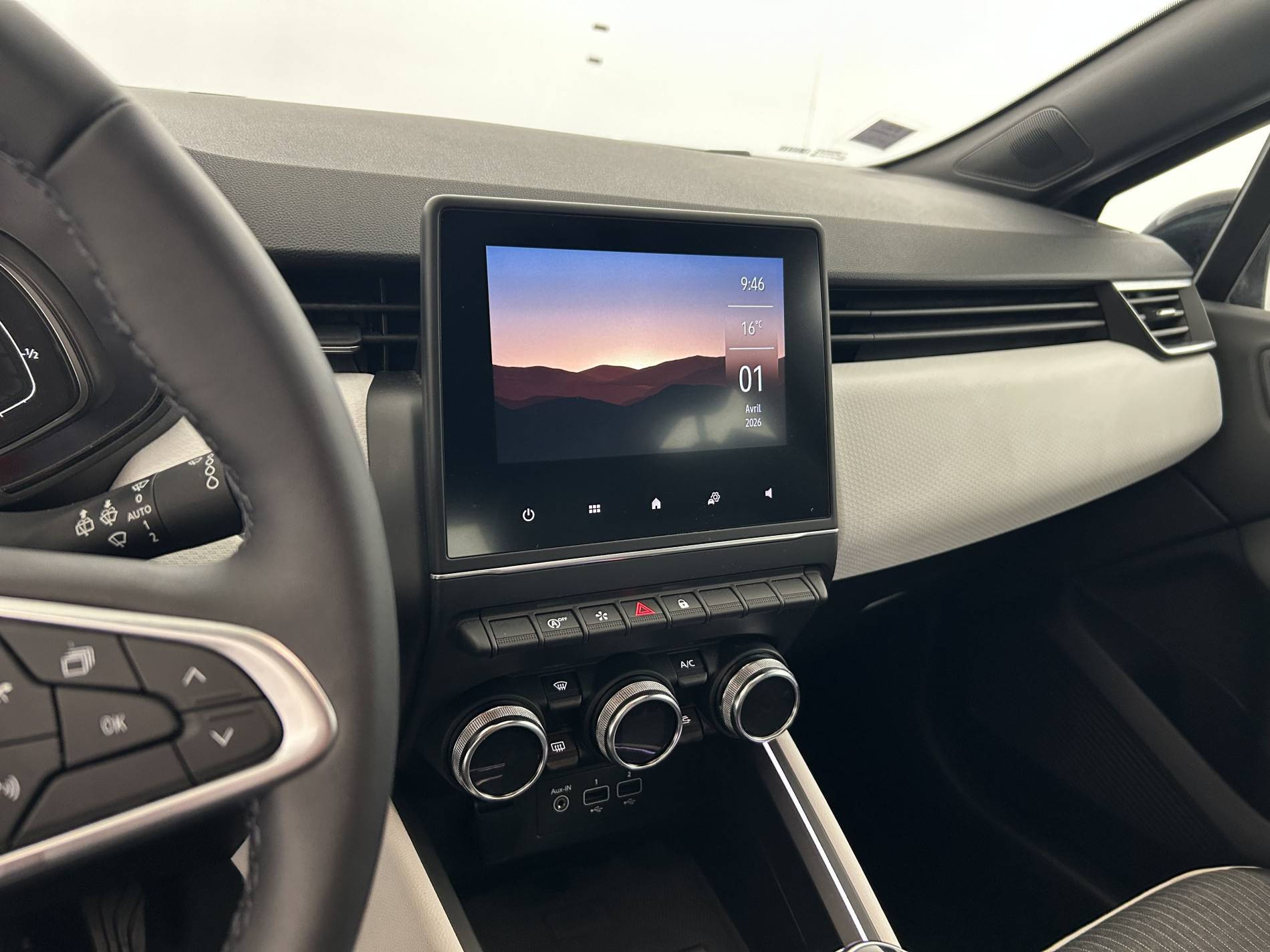 Vente en ligne Renault Clio 5 Clio TCe 90 - 21N au prix de 14 200 €