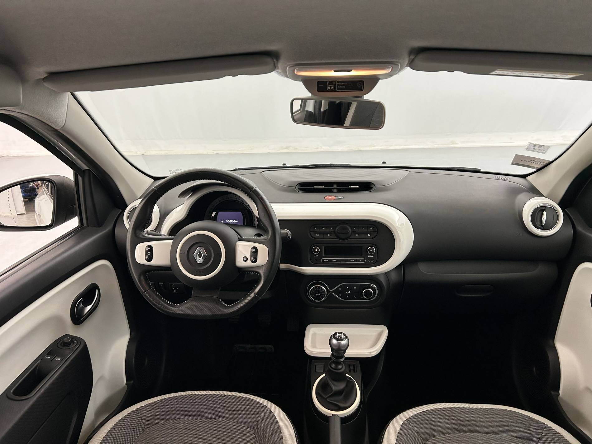 Vente en ligne Renault Twingo 3  0.9 TCe 90 Energy au prix de 9 350 €