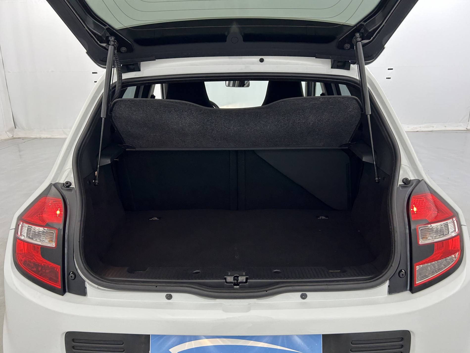 Vente en ligne Renault Twingo 3  0.9 TCe 90 Energy au prix de 9 350 €