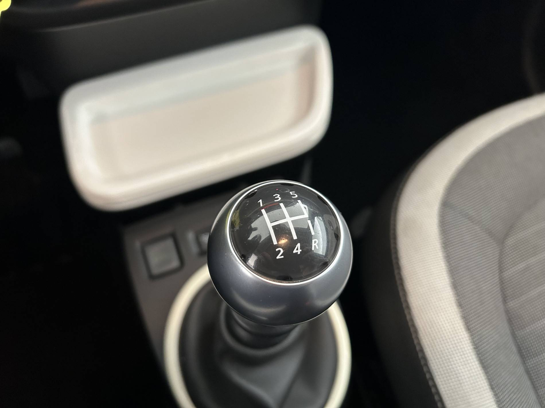 Vente en ligne Renault Twingo 3  0.9 TCe 90 Energy au prix de 9 350 €