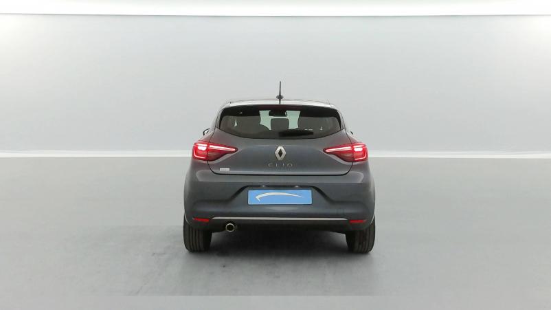 Vente en ligne Renault Clio 5 Clio TCe 90 - 21N au prix de 15 100 €