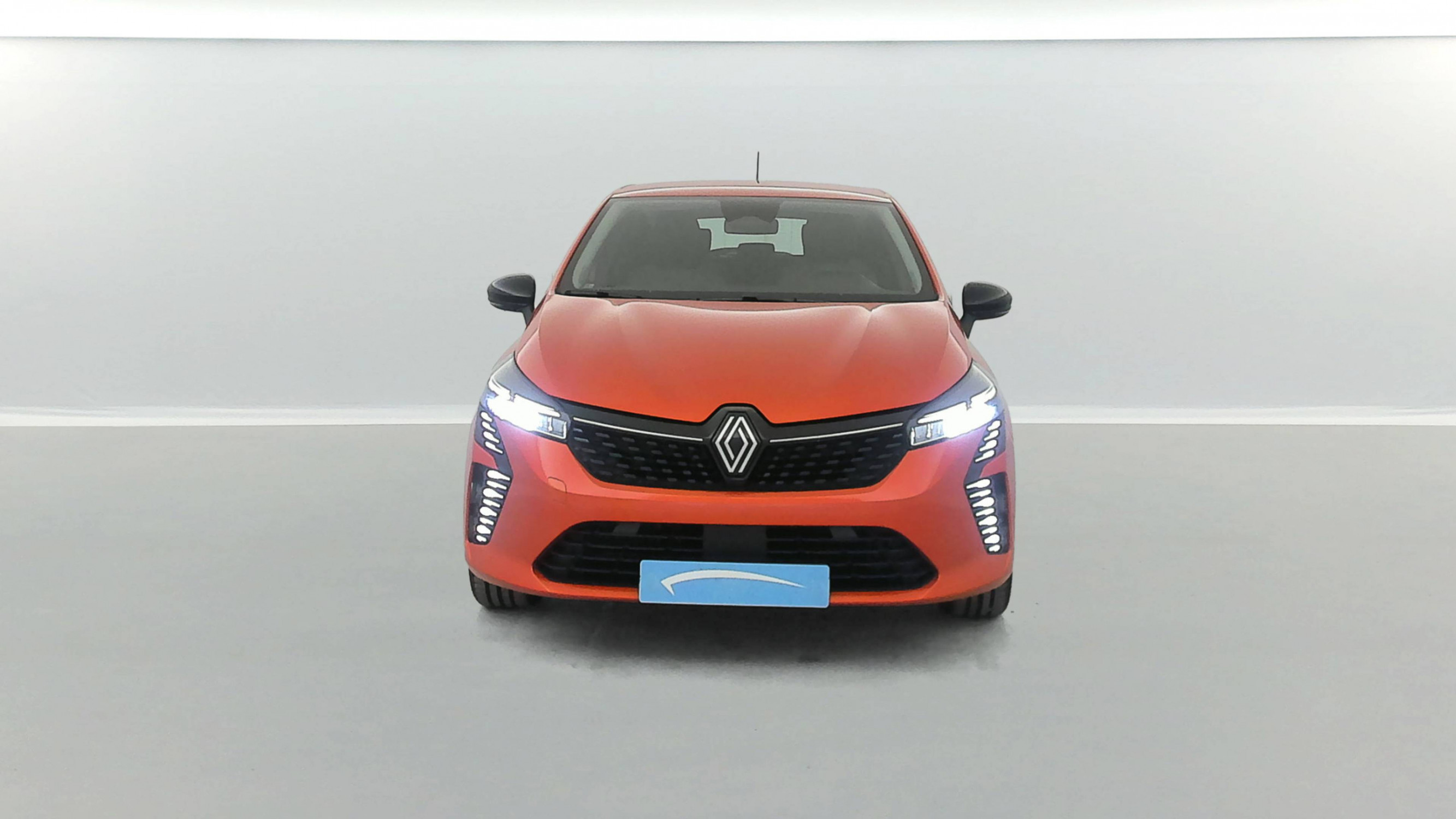 Vente en ligne Renault Clio 5 Clio E-Tech full hybrid 145 au prix de 19 900 €