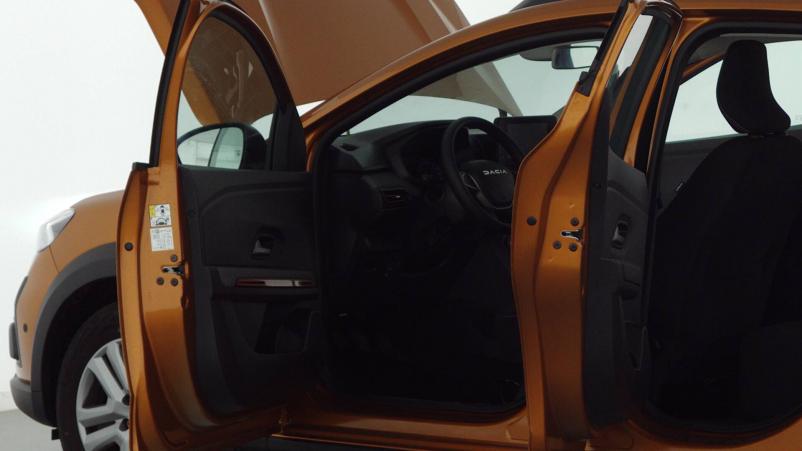 Vente en ligne Dacia Sandero  TCe 90 au prix de 17 500 €