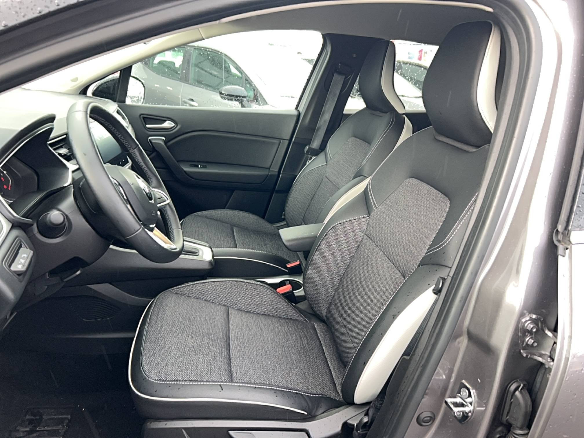 Vente en ligne Renault Captur  E-Tech 145 - 21 au prix de 20 500 €