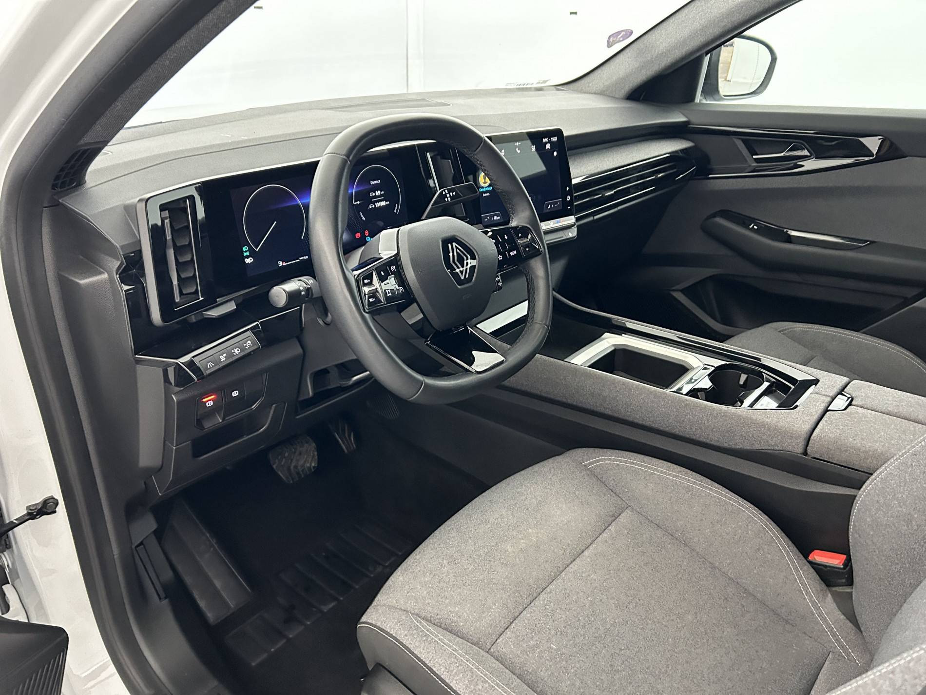 Vente en ligne Renault Austral  E-Tech hybrid 200 au prix de 20 790 €