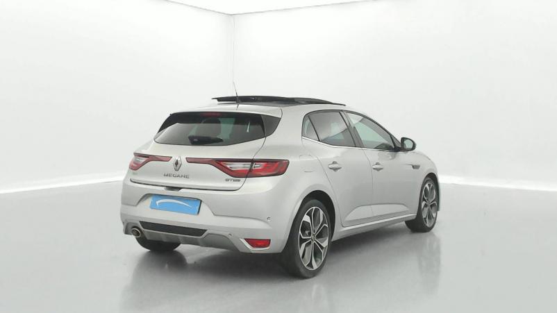 Vente en ligne Renault Megane 4 Mégane IV Berline TCe 140 EDC FAP au prix de 19 500 €