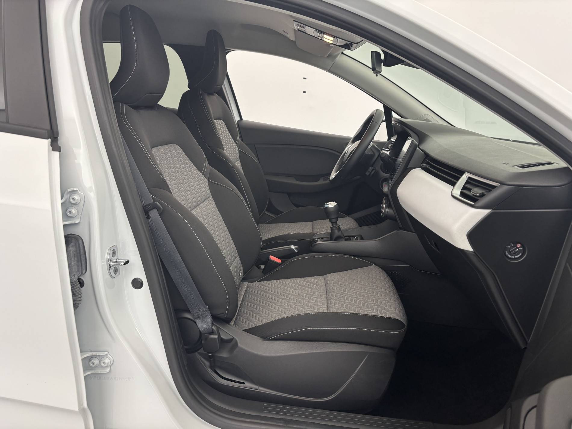 Vente en ligne Renault Clio 5 Clio TCe 90 au prix de 13 990 €