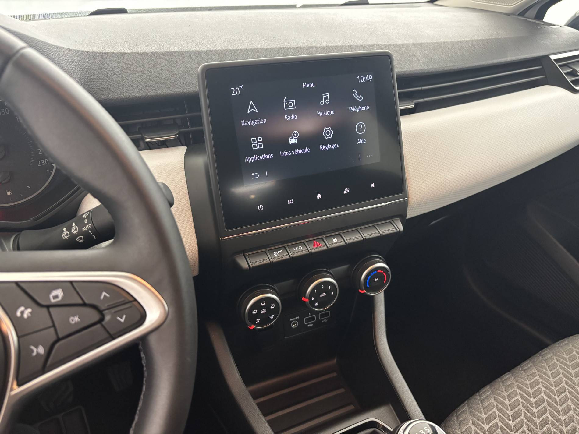 Vente en ligne Renault Clio 5 Clio TCe 90 au prix de 13 990 €