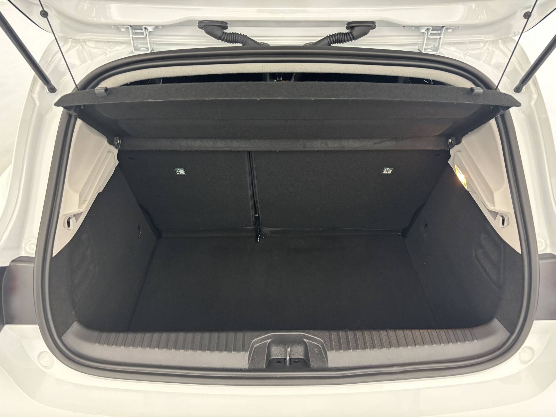 Vente en ligne Renault Clio 5 Clio TCe 90 au prix de 13 990 €