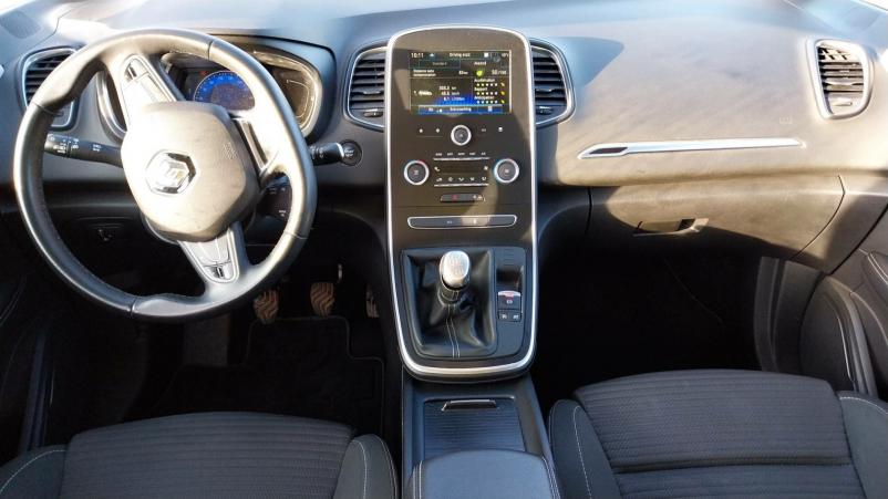 Vente en ligne Renault Grand Scenic 4 Grand Scenic Blue dCi 120 - 21 au prix de 19 990 €