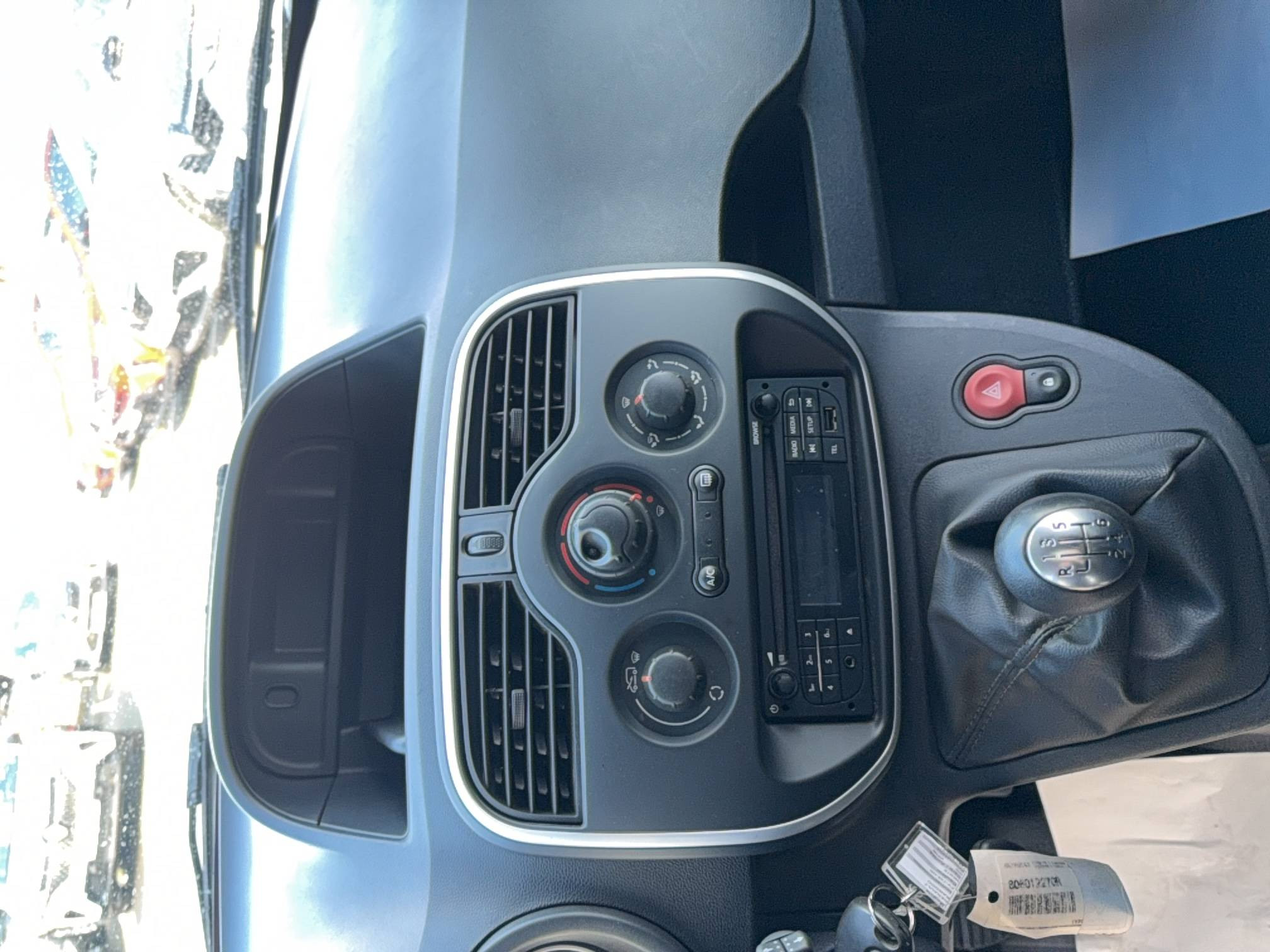 Vente en ligne Renault Kangoo Express  BLUE DCI 80 au prix de 11 900 €