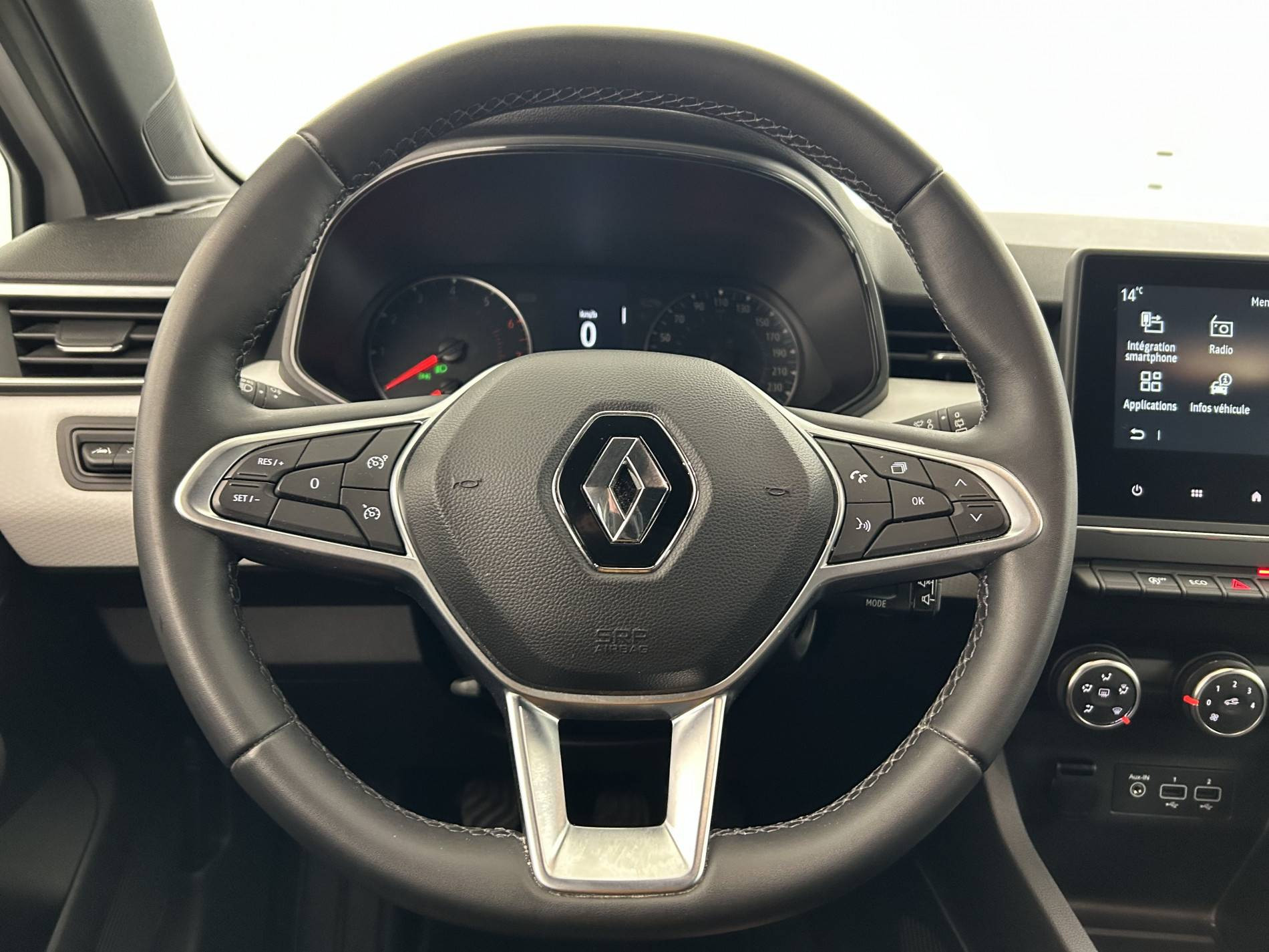 Vente en ligne Renault Clio 5 Clio TCe 90 - 21N au prix de 12 950 €