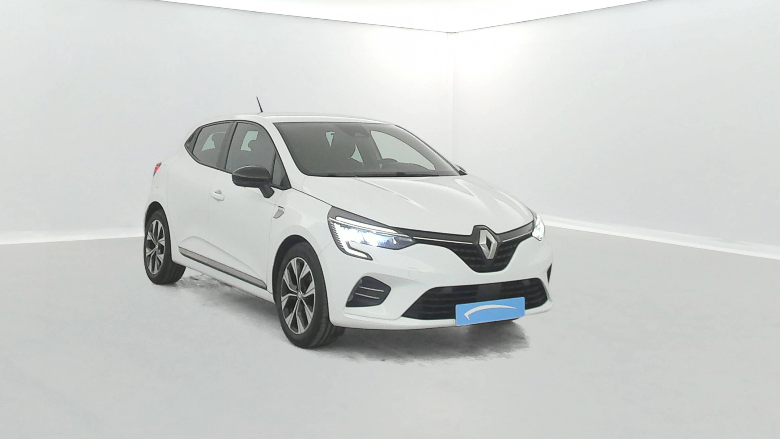 Vente en ligne Renault Clio 5 Clio TCe 90 - 21N au prix de 12 950 €