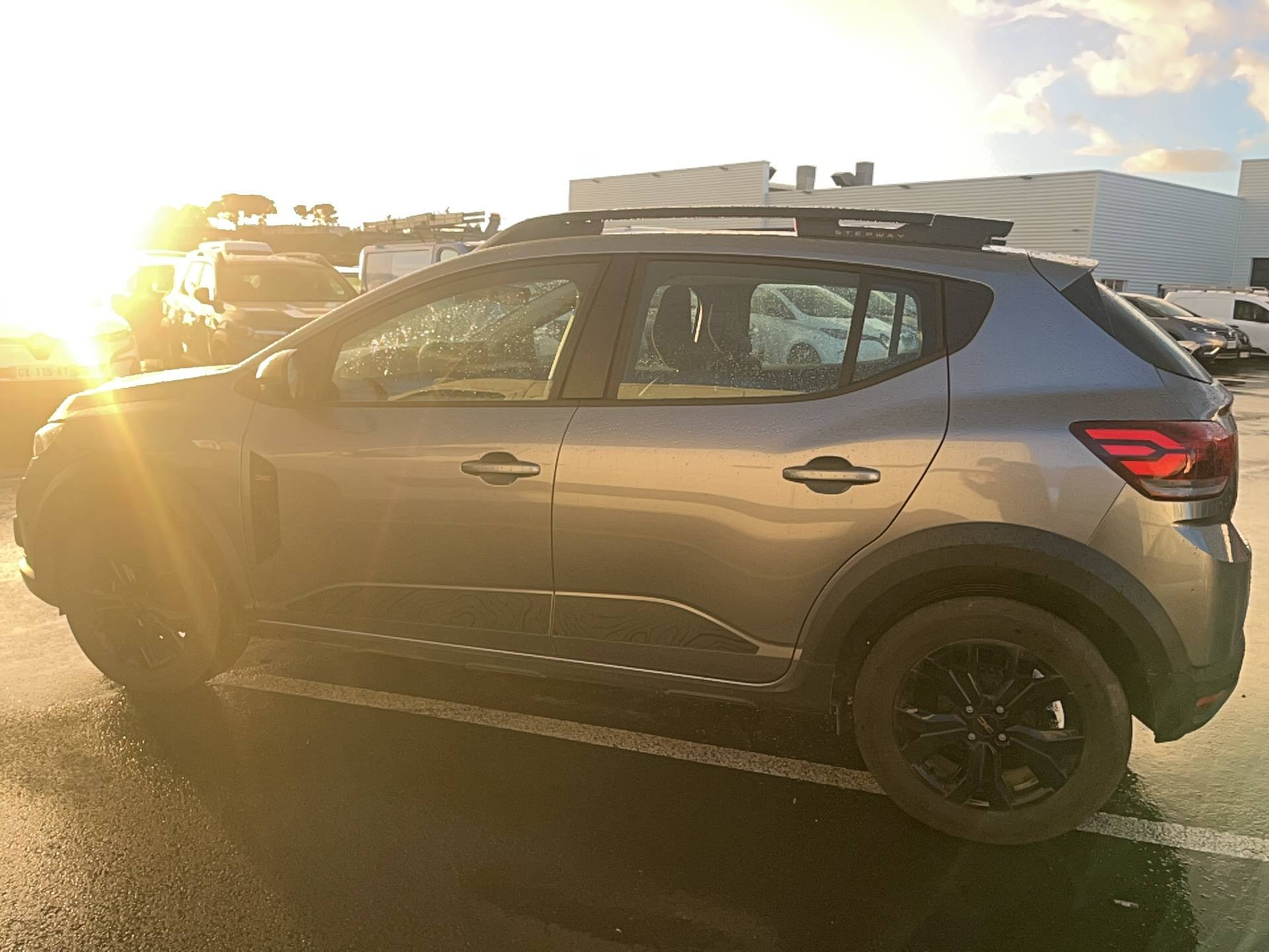 Vente en ligne Dacia Sandero 3  ECO-G 100 GSR2 au prix de 18 300 €