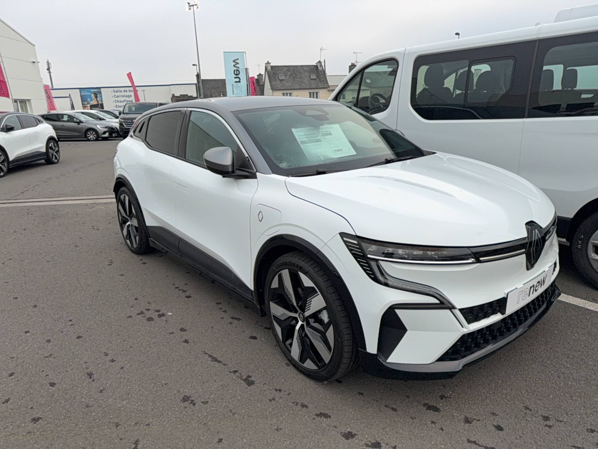 Vente en ligne Renault Megane E-Tech  EV60 220 ch super charge au prix de 23 500 €
