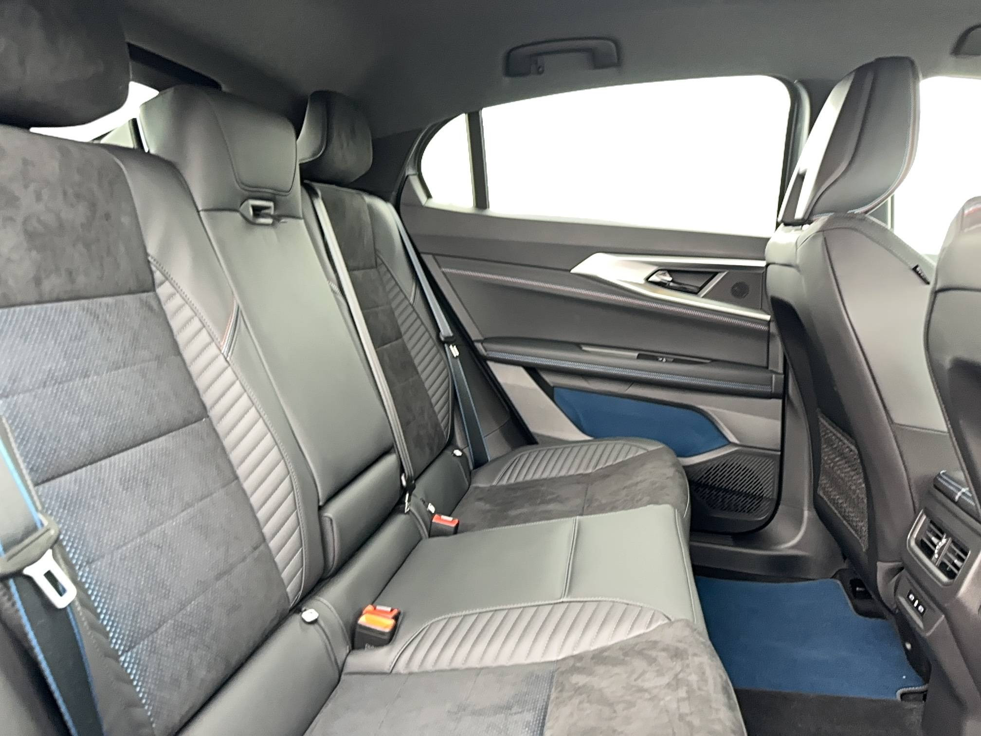 Vente en ligne Renault Rafale  E-Tech full hybrid 200 au prix de 47 990 €