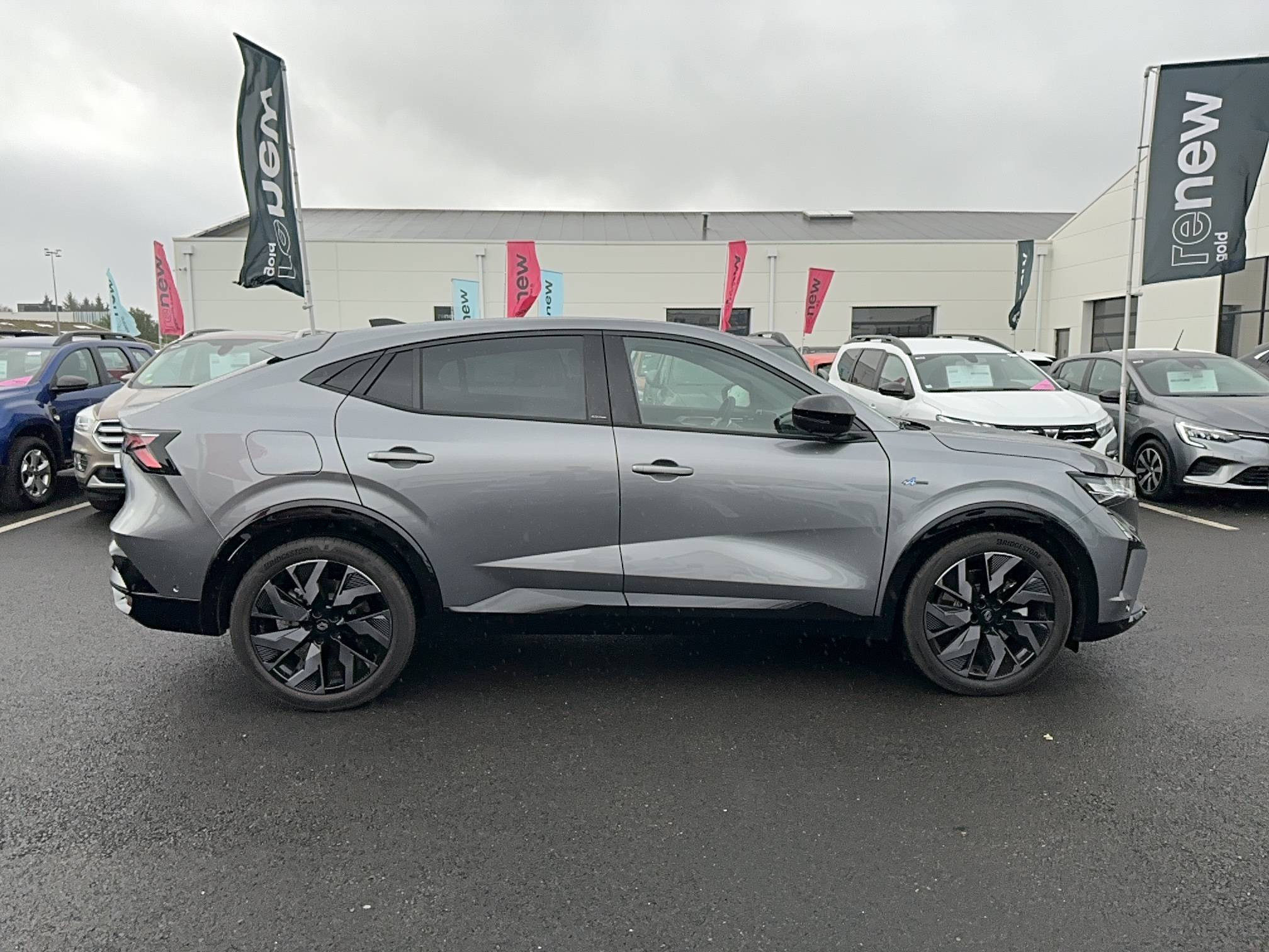 Vente en ligne Renault Rafale  E-Tech full hybrid 200 au prix de 47 990 €