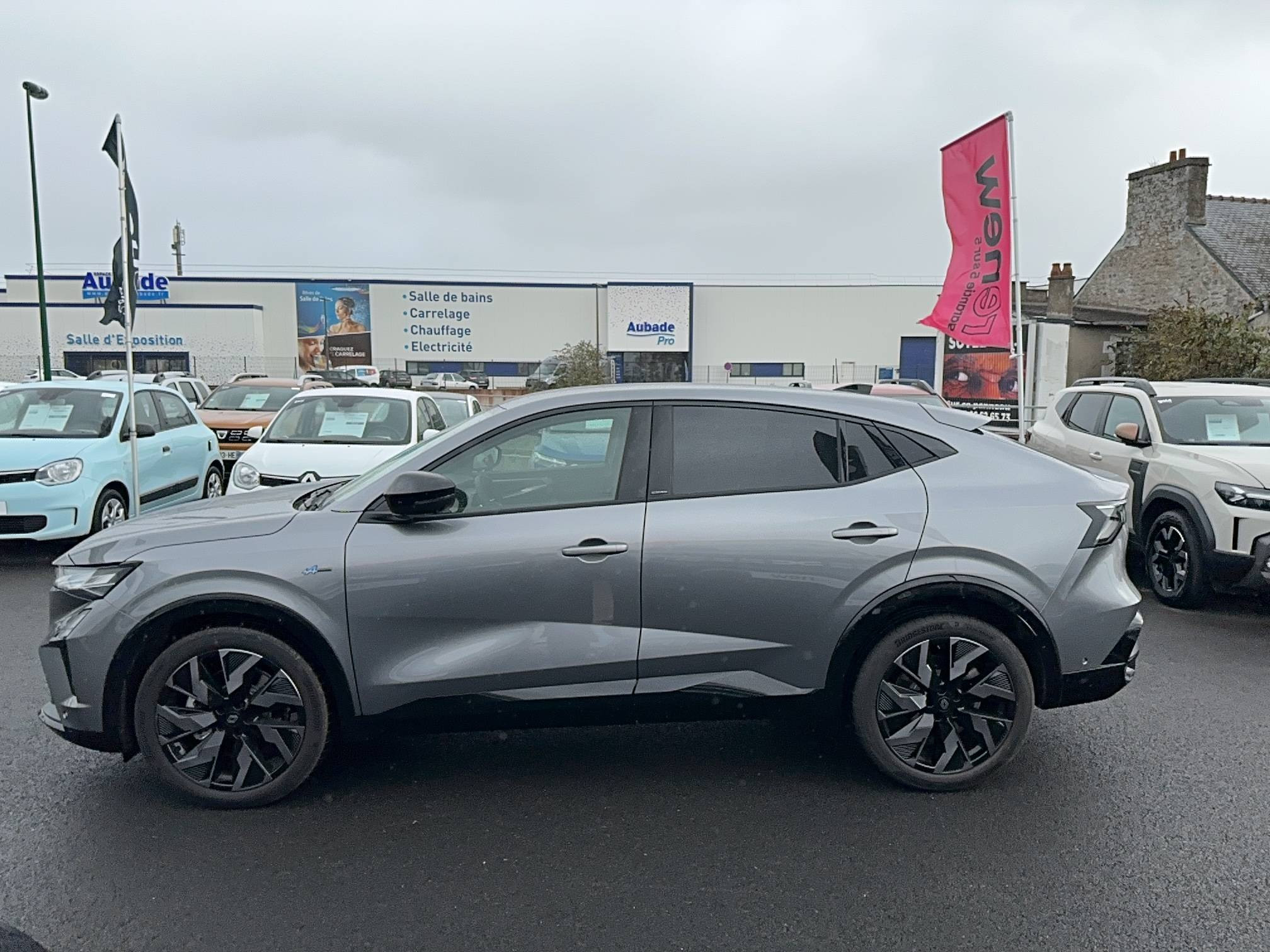 Vente en ligne Renault Rafale  E-Tech full hybrid 200 au prix de 47 990 €