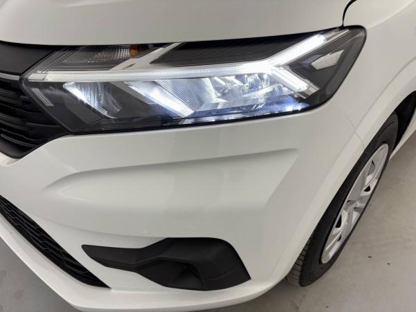 Vente en ligne Dacia Sandero  SCe 65 - 22 au prix de 11 200 €
