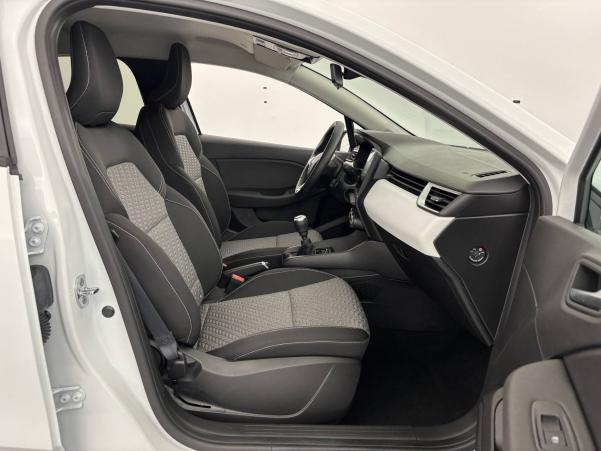 Vente en ligne Renault Clio 5 Clio TCe 90 au prix de 15 500 €