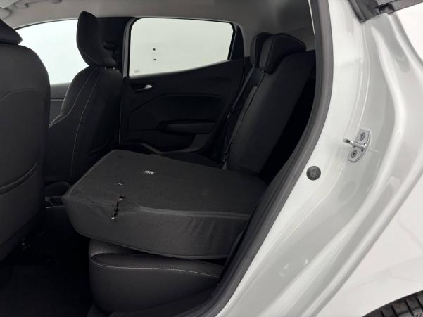 Vente en ligne Renault Clio 5 Clio TCe 90 au prix de 14 500 €