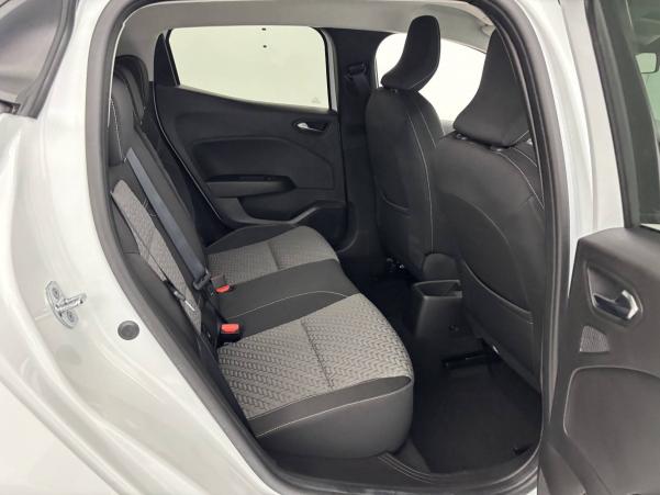 Vente en ligne Renault Clio 5 Clio TCe 90 au prix de 15 500 €