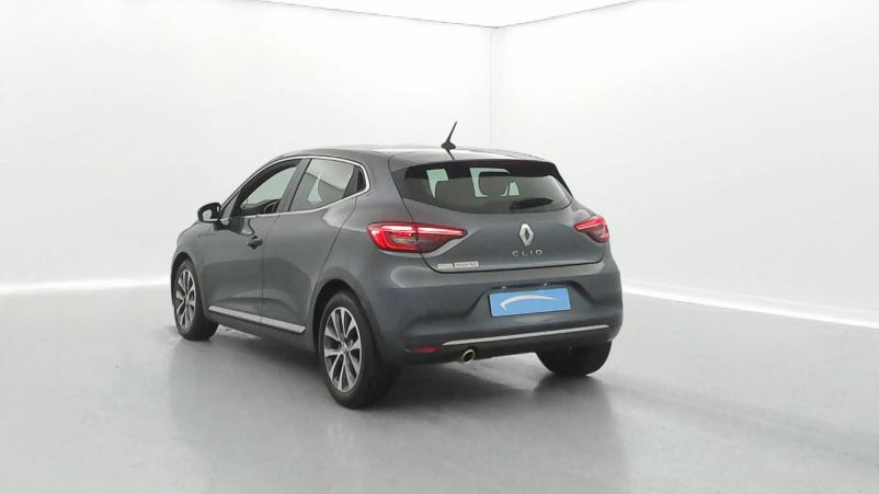 Vente en ligne Renault Clio 5 Clio TCe 90 - 21N au prix de 15 390 €