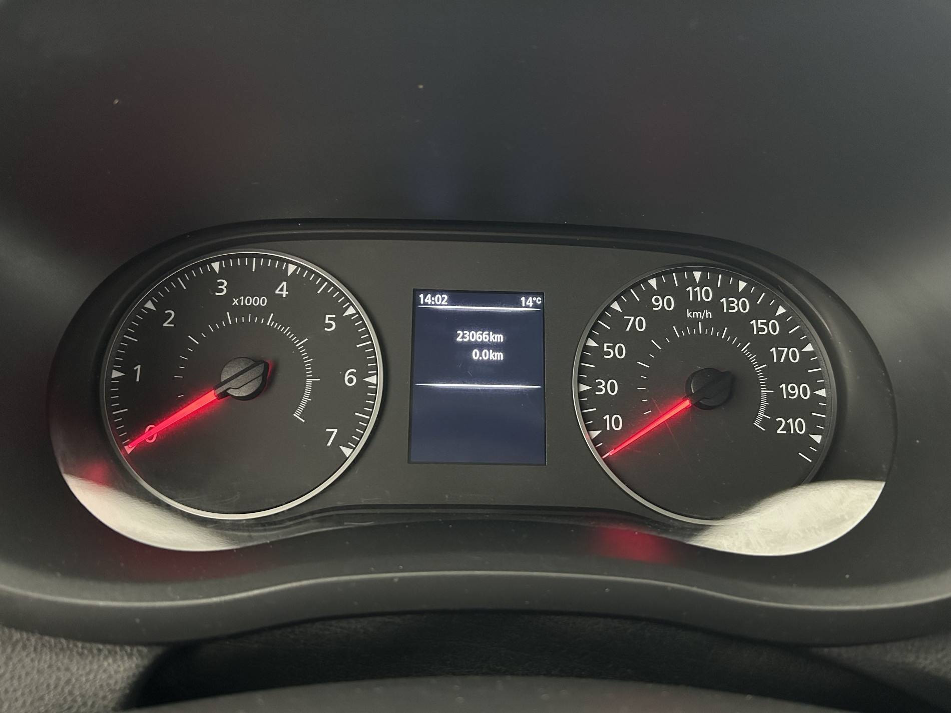 Vente en ligne Renault Master Fourgon MASTER FGN TRAC F3500 L2H2 BLUE DCI 135 au prix de 27 500 €