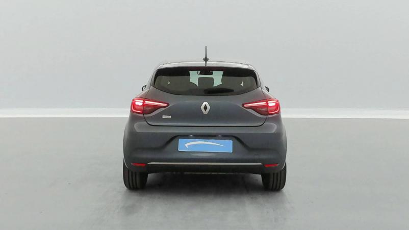 Vente en ligne Renault Clio 5 Clio E-Tech 140 au prix de 17 390 €