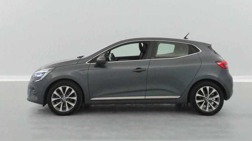 Vente en ligne Renault Clio 5 Clio E-Tech 140 au prix de 17 390 €